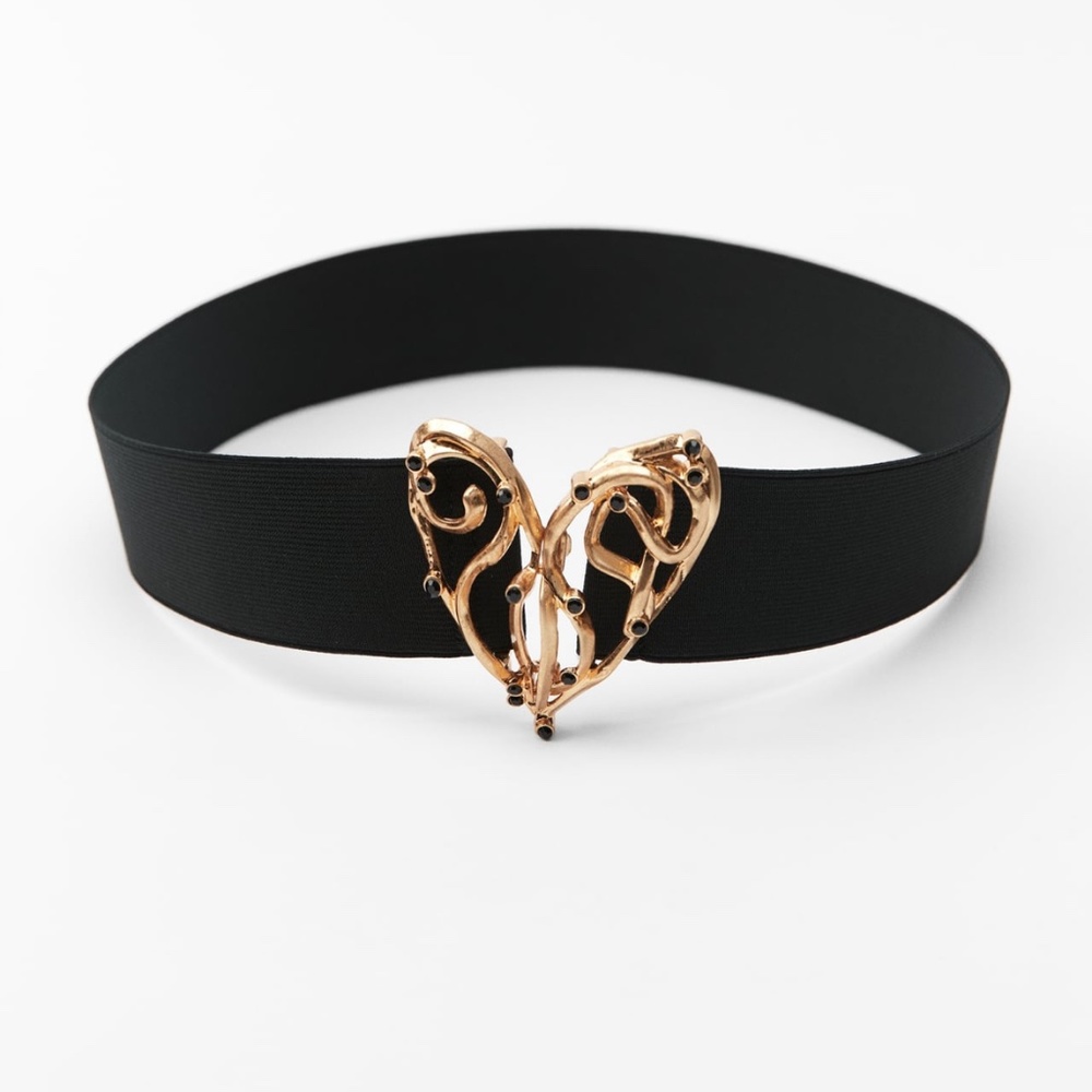 Last pc 🔥Zara limited edition heart belt you can’t miss